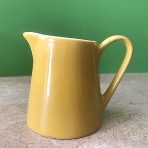 Syracuse China - Yellow Creamer